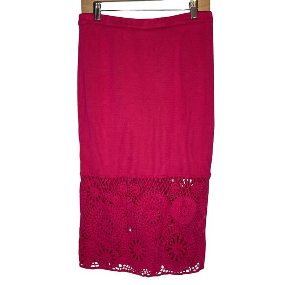 House of Harlow 1960 Crochet Midi Skirt Fuchsia, size Medium - Picture 4 of 5